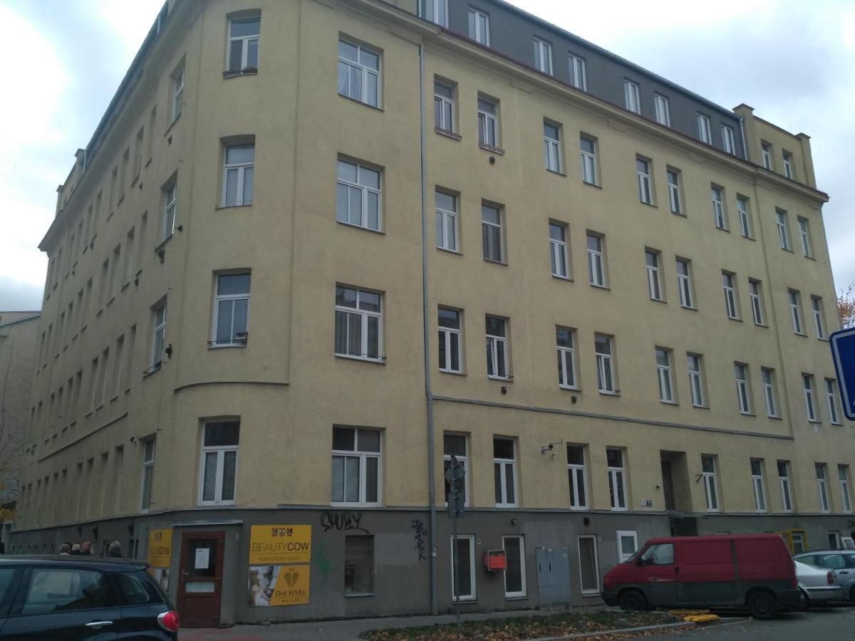 Apartment Stankova Brünn Exterior foto
